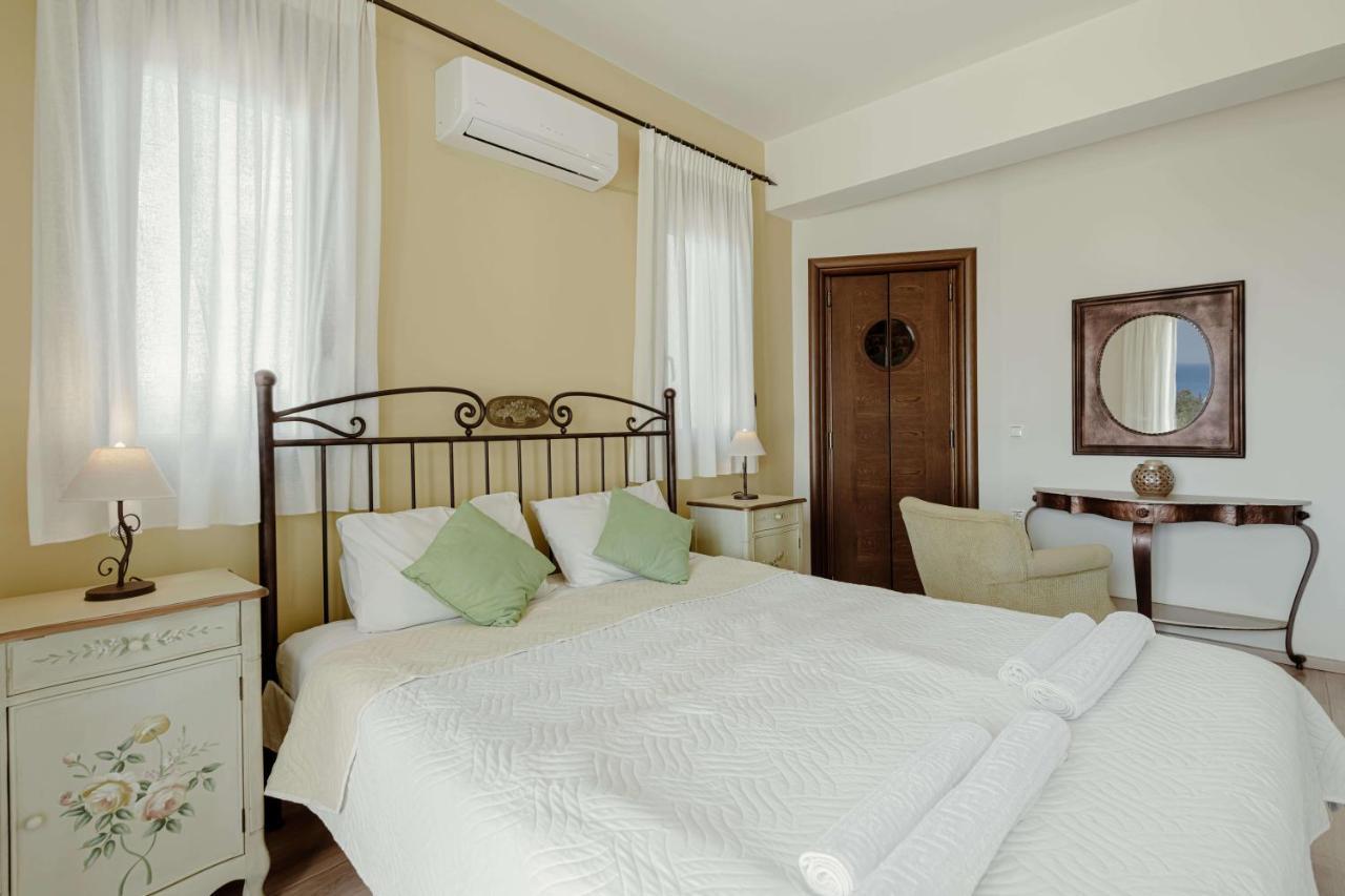 Villa Emma เยรานี ภายนอก รูปภาพ
